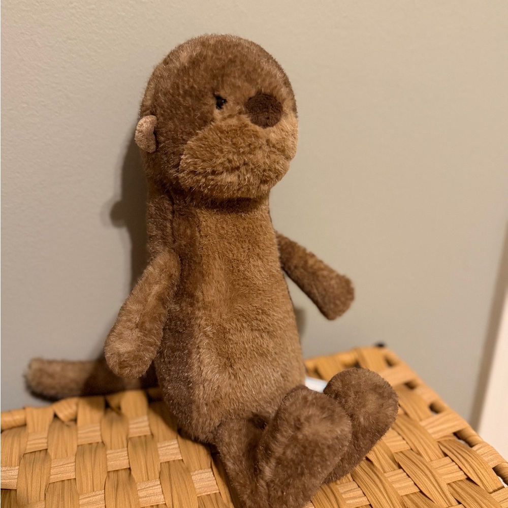 Brooke otter Jellycat